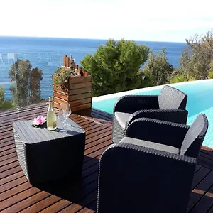  Pensión Luxury Paradise